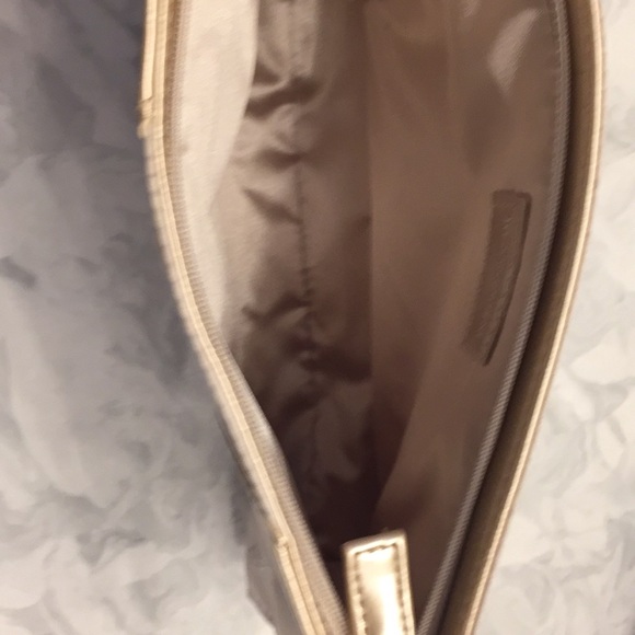 Ysl cosmetic bag - Picture 4 of 4